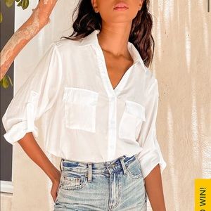 SUNNY DAY CASUAL WHITE LONG SLEEVE BUTTON-UP TOP